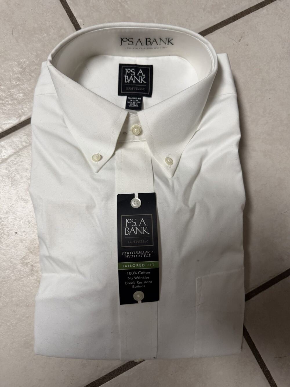 Jos A Bank Shirt Mens 16.5 35 Tailored Fit Travelers Button Up White Long Sleeve